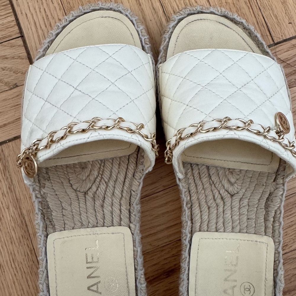 Chanel Interlocking Cc Logo Espadrilles Slides - image 6